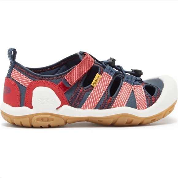 KEEN Knotch Creek Sandals - Picture 2 of 11